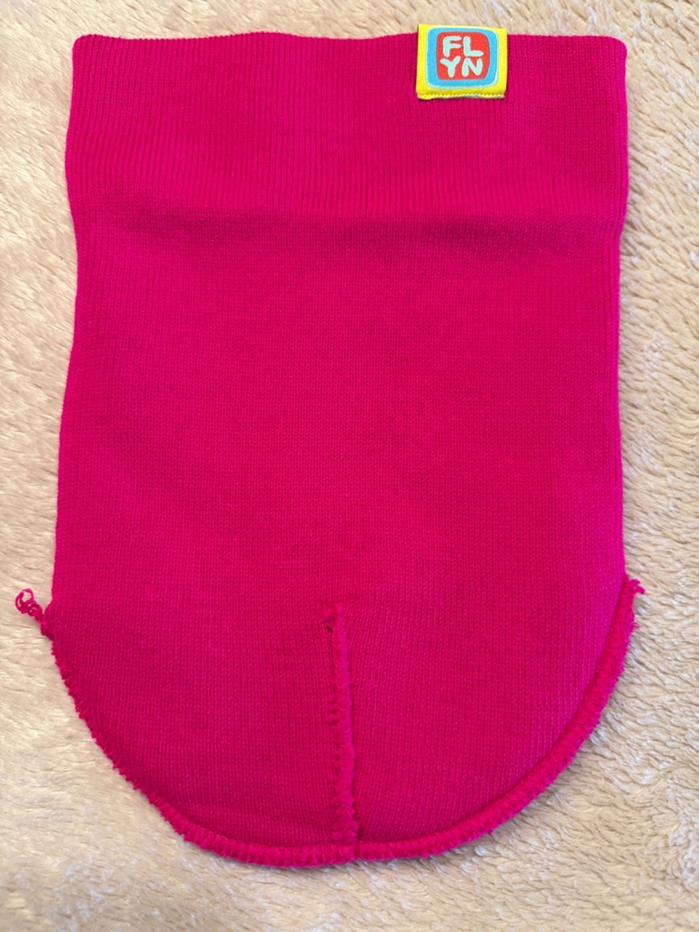 JUNK FOOD CLOTHING Bandits Raccoon
Beanie - Picture 5 of 8
